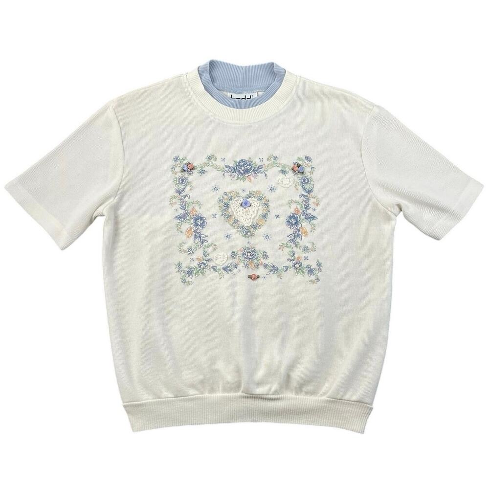 Vintage 90s Teddi Cottagecore Floral Crochet Heart Short Sleeve Sweatshirt - L